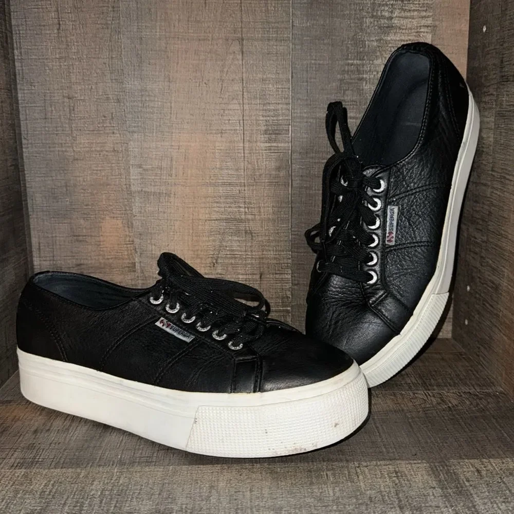 SUPER GA leather sneakers- size 41/9.5‎